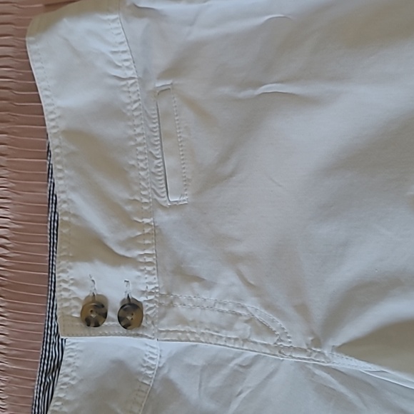 Madison Ladie's Shorts ❤️ - Picture 3 of 8